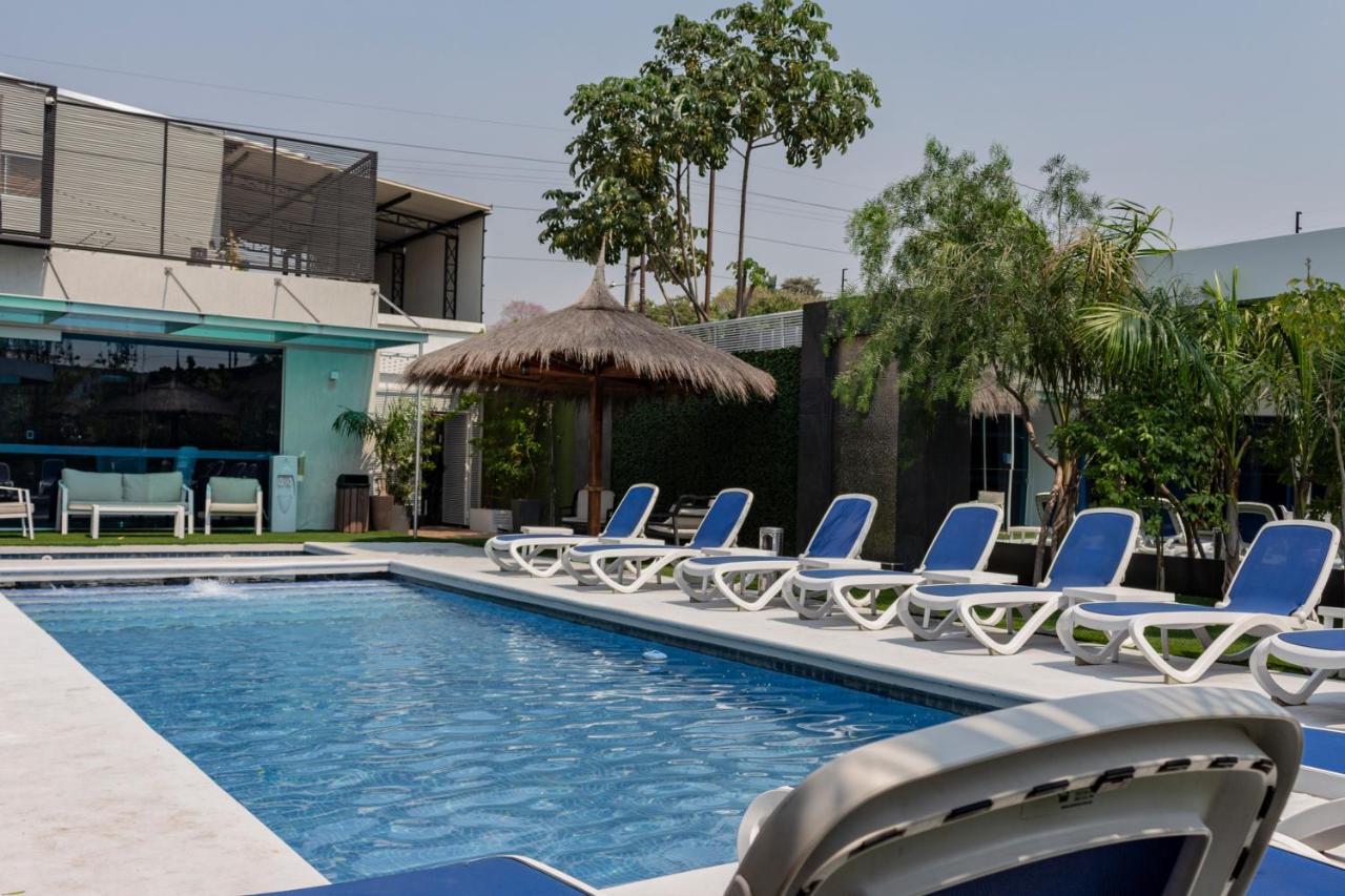 Hotel Los Alpes Cipreses Asuncion Buitenkant foto